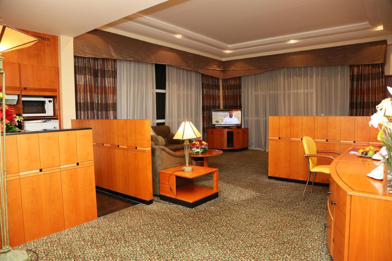 Gulf Court Hotel Манама Экстерьер фото